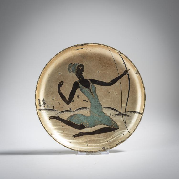 Hauptbild zu Objekt, Decorative 'Ikora' plate 'Diana', c. 1925, WMF, Geislingen, 153C 670