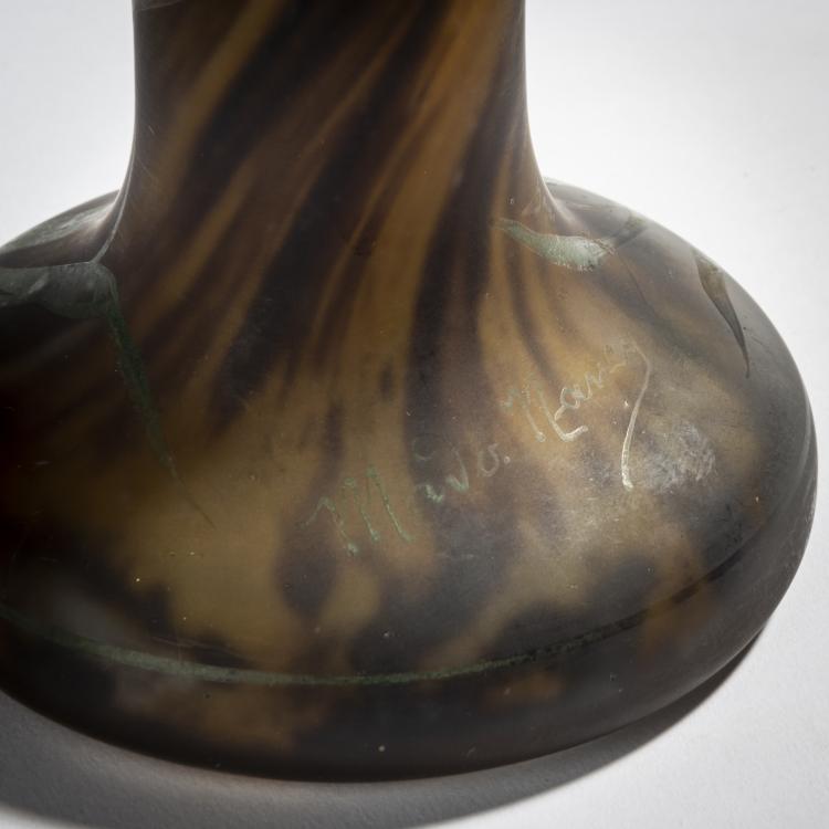 Bild 3 zu Objekt, Vase 'Tulipes', um 1918-25, Daum Fr&egrave;res, Nancy, 153B 177