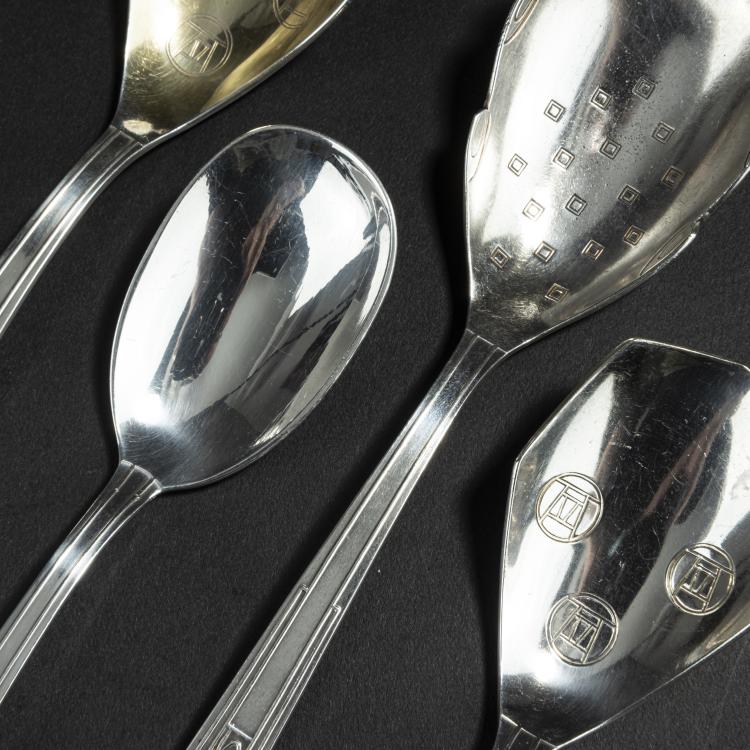 Bild 2 zu Objekt, 5 Vorlegel&ouml;ffel '2000', 1901, Joseph Maria Olbrich, Clarfeld & Springmeyer, Hemer; Ludwig Ziech, Vereinigte Silberbesteck-Fabrik, Hamburg, 153C 628