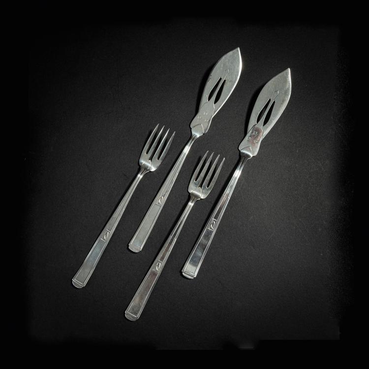 Hauptbild zu Objekt, Fischbesteck '2000', 1901, Joseph Maria Olbrich, Ziech, Ludwig, Vereinigte Silberbesteck-Fabrik, Hamburg, 153C 684