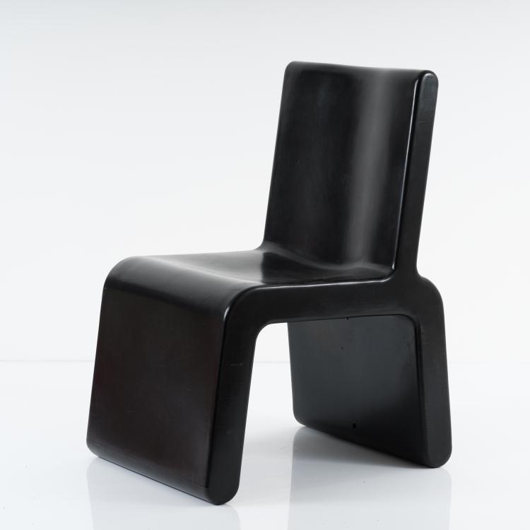 Bild 2 zu Objekt, 'W. & L.T.' chair, 1996/1997, Marc Newson, W. & L.T., Antwerpen; Marc Newson Ltd., London, 154A 185