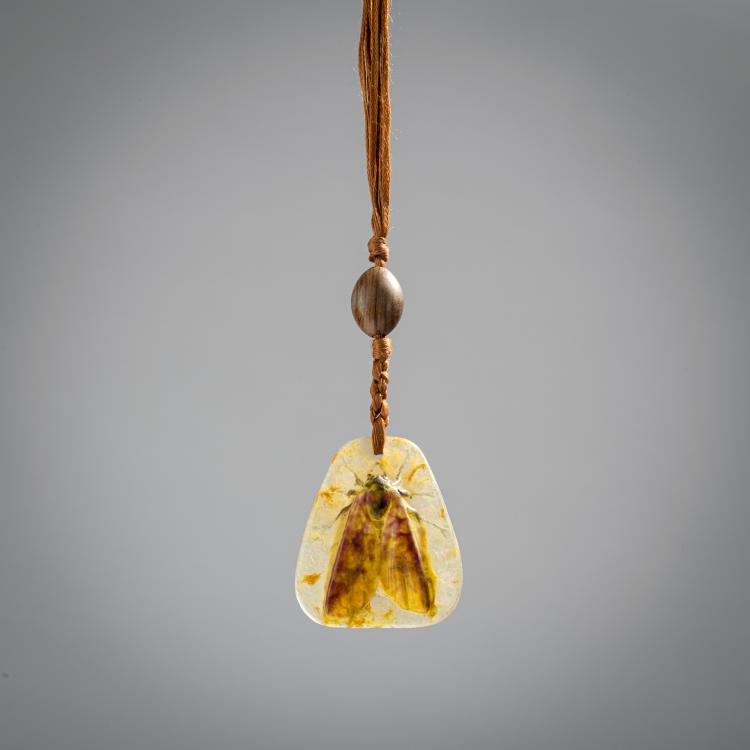 Hauptbild zu Objekt, Pendant 'Papillon de Nuit', 1920s, Henri Berg&eacute;, Walter, Amalric, Nancy, 153B 331