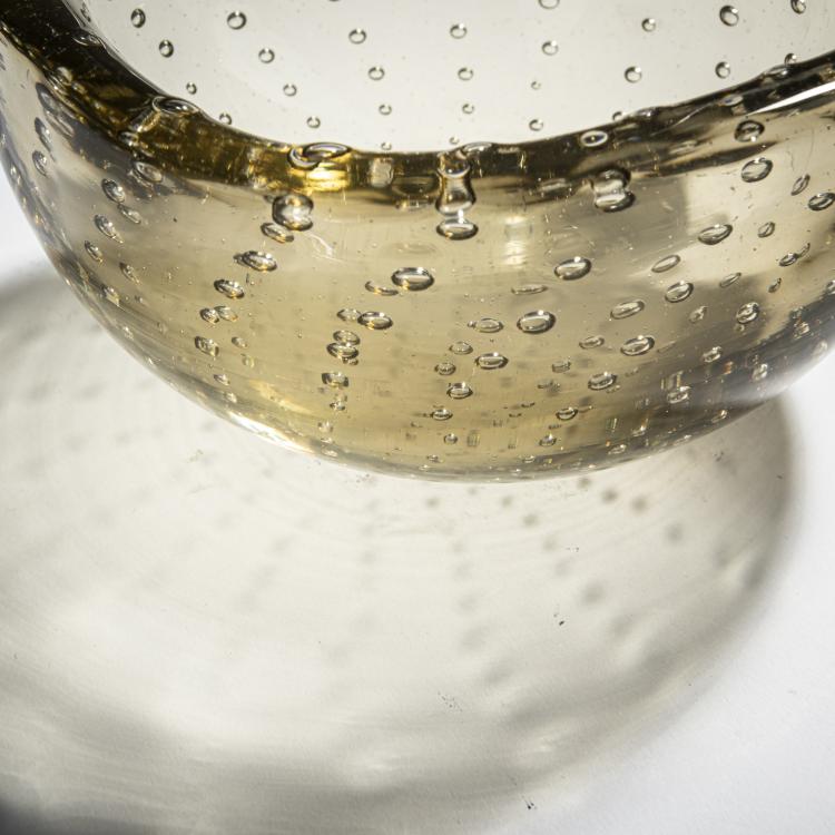 Bild 2 zu Objekt, 'A bolle' bowl, c. 1935, Carlo Scarpa, Venini & C., Murano, 155C 763