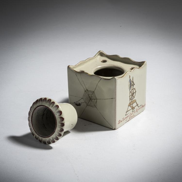Bild 3 zu Objekt, Inkwell, c. 1878-83, Emile Gall&eacute;, Gall&eacute;, Emile, Nancy, 153C 502