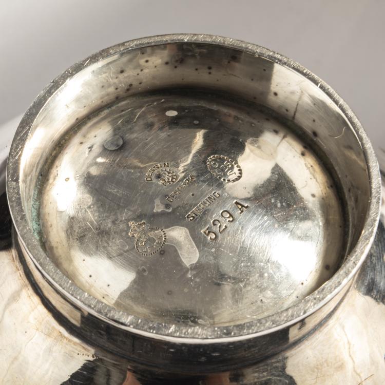 Bild 3 zu Objekt, Coffee service with a tray, 1928, Johan Rohde, Jensen, Georg, Kopenhagen, 154A 22