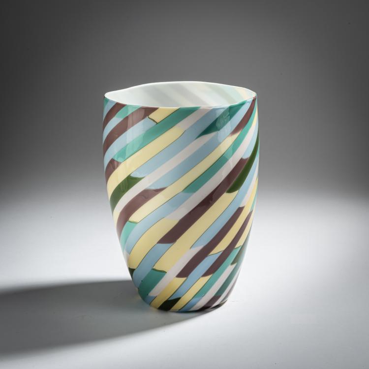 Bild 1 zu Objekt, 'Klee' vase, 1982, Laura de Santillana, Venini & C., Murano, 155C 799