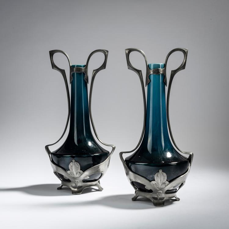 Hauptbild zu Objekt, Set of two mounted vases with handles, c. 1900, Carl Sigmund Luber, Schwarz, J. von, N&uuml;rnberg, 153C 581