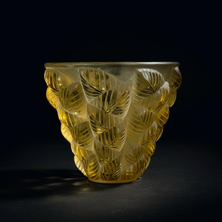 Hauptbild zu Objekt, 'Moissac' vase, 1927, Ren&eacute; Lalique, Lalique, Ren&eacute;, Wingen-sur-Moder, 153A 31