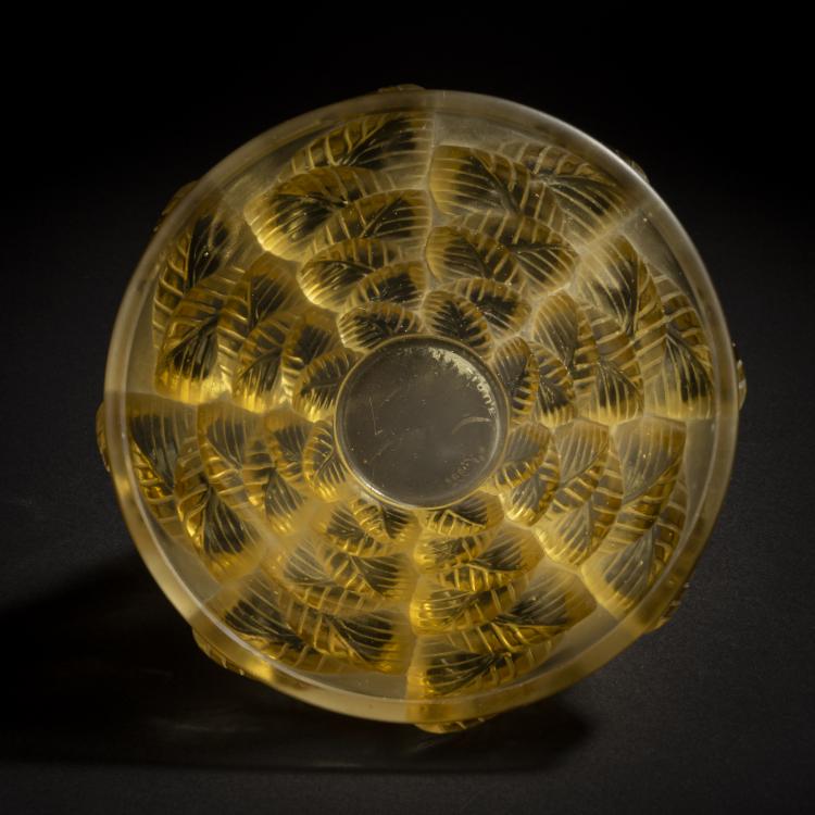 Bild 2 zu Objekt, 'Moissac' vase, 1927, Ren&eacute; Lalique, Lalique, Ren&eacute;, Wingen-sur-Moder, 153A 31