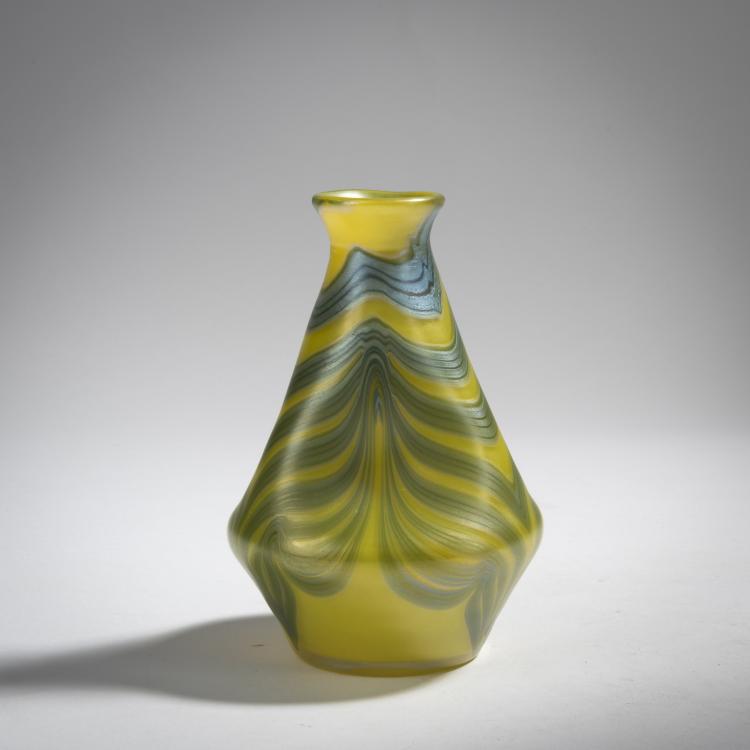 Bild 1 zu Objekt, 'Ph&auml;nomen'-Vase, 1900, L&ouml;tz Wwe., Klosterm&uuml;hle, 153B 360