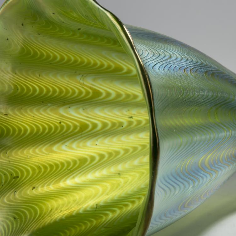 Bild 3 zu Objekt, Ph&auml;nomen-Vase, 1898, L&ouml;tz Wwe., Klosterm&uuml;hle, 153B 354