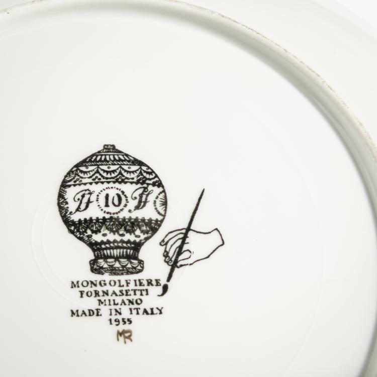 Bild 2 zu Objekt, Set of six plates 'Mongolfiere', 1955, Piero Fornasetti, Fornasetti, Mailand, 155A 210