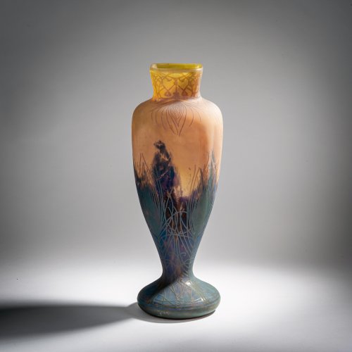 Tall 'Plumes de paôn' vase, c. 1910