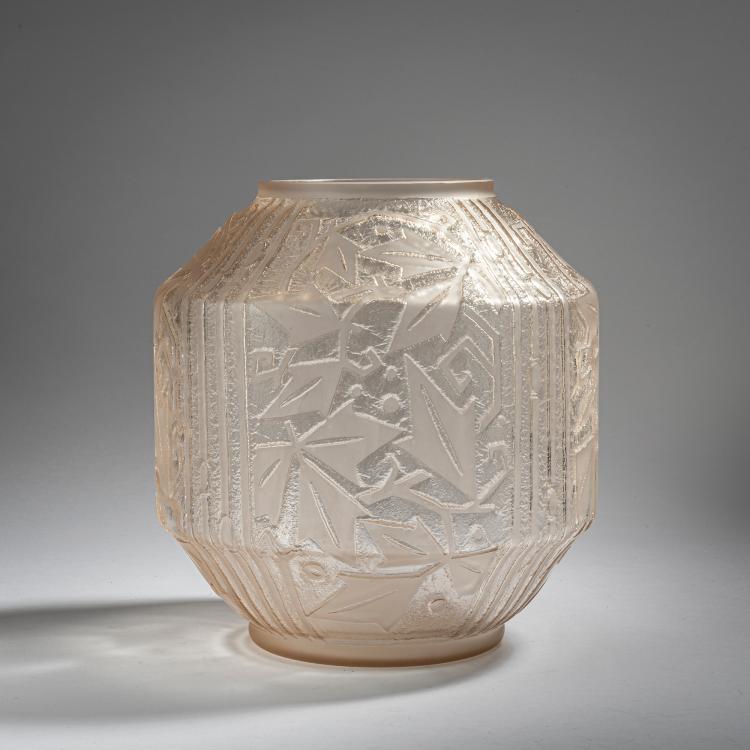 Hauptbild zu Objekt, Vase, um 1930, Daum Fr&egrave;res, Nancy, 153B 192