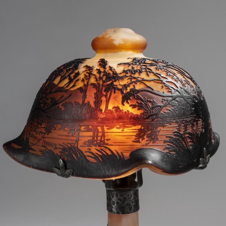 Bild 3 zu Objekt, Tischleuchte 'Paysage &agrave; l'aube', um 1910, Daum Fr&egrave;res, Nancy, 153B 163