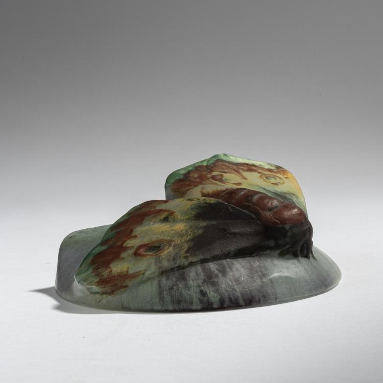 Bild 1 zu Objekt, Briefbeschwerer 'Papillon de Nuit', um 1910, Amalric Walter, Daum Fr&egrave;res, Nancy, 153B 164