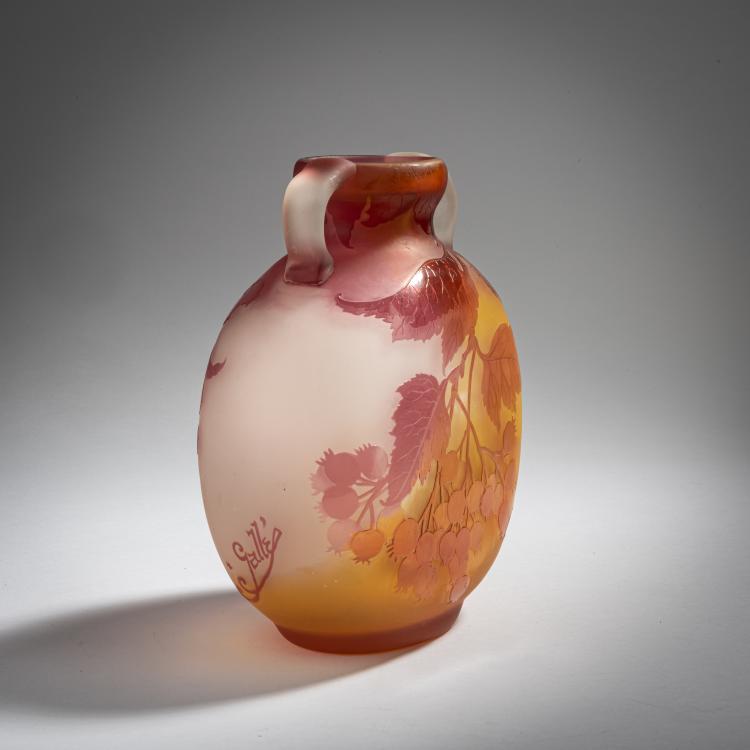 Bild 2 zu Objekt, Henkelvase 'Groseilles', 1905-08, Gall&eacute;, Etablissements, Nancy, 153B 219