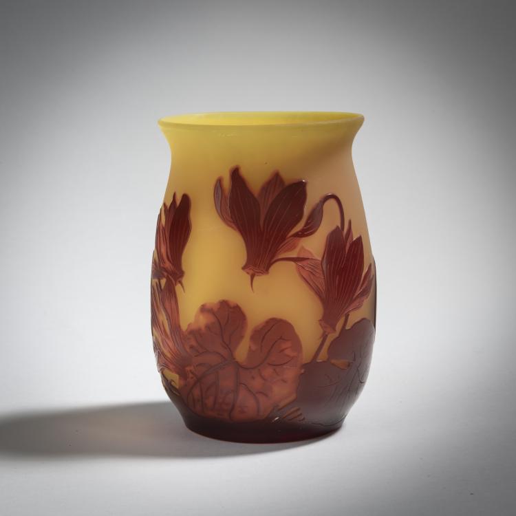 Bild 1 zu Objekt, Vase 'Cyclamens', 1920er Jahre, Gall&eacute;, Etablissements, Nancy, 153B 255