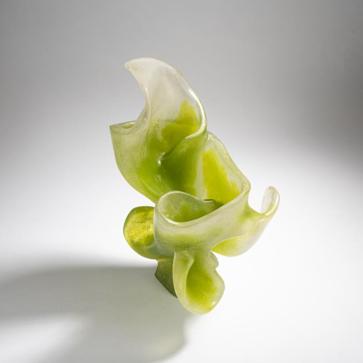 Bild 3 zu Objekt, Untitled (sculptural vase in the shape of a flower), probably 1970s, Salvador Dal&iacute;, Daum, Nancy, Frankreich, 154D 434