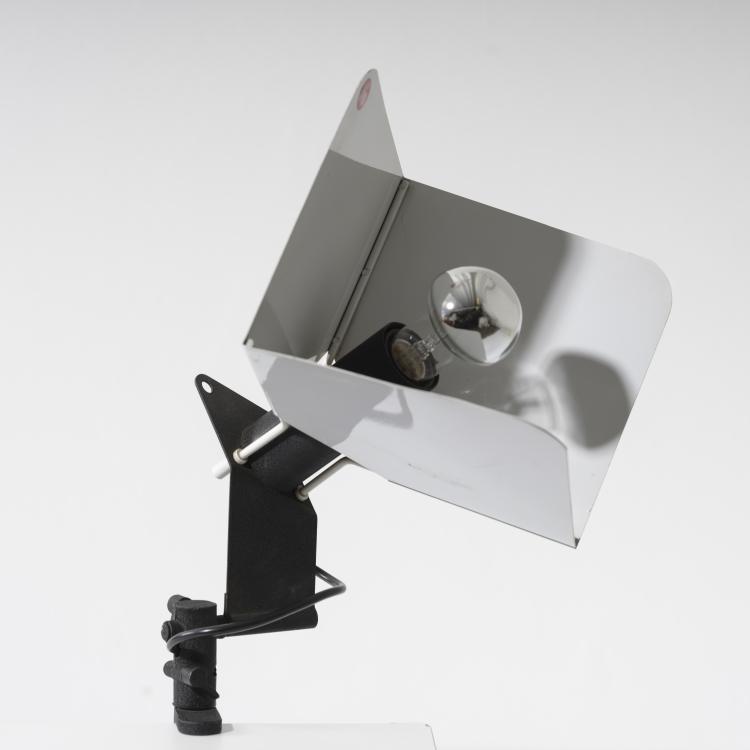 Bild 1 zu Objekt, 'Triedro' clip-on light, 1971, Joe Colombo, Stilnovo, Mailand, 155A 166