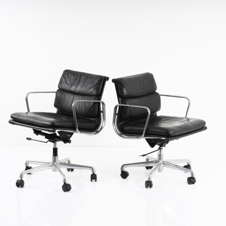 Bild 5 zu Objekt, Two 'Soft Pad Group' desk chairs, 1969, Charles Eames,Ray Eames, ICF Cadsana f&uuml;r Miller, Herman, Zeeland, 155B 542