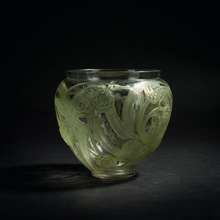 Hauptbild zu Objekt, Vase 'N&eacute;fliers', 1923, Ren&eacute; Lalique, Lalique, Ren&eacute;, Wingen-sur-Moder, 153A 19