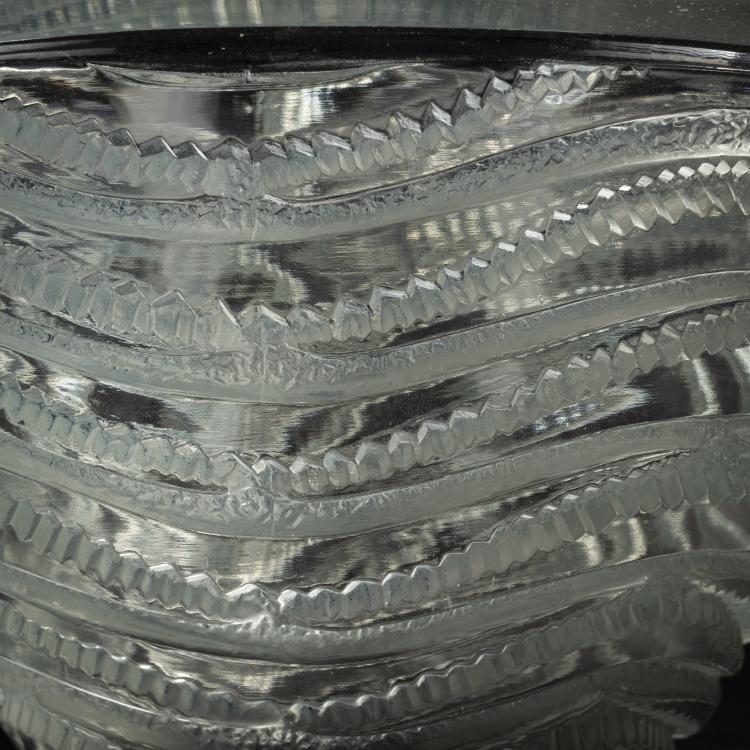 Bild 5 zu Objekt, Vase 'Annecy', 1935, Ren&eacute; Lalique, Lalique, Ren&eacute;, Wingen-sur-Moder, 153A 56