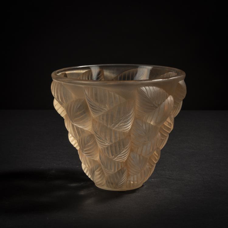 Bild 1 zu Objekt, Vase 'Moissac', 1927, Ren&eacute; Lalique, Lalique, Ren&eacute;, Wingen-sur-Moder, 153A 34