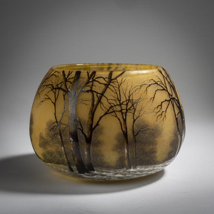 Bild 1 zu Objekt, Gro&szlig;e Jardiniere 'Cr&eacute;puscule neige' oder 'Paysage hiver', um 1906, Daum Fr&egrave;res, Nancy, 153B 132