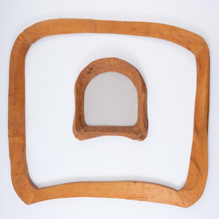 Hauptbild zu Objekt, Set of two anthroposophical picture frames, 1930-1950, Rudolf Steiner (Umkreis), Schnitzwerkstatt, Dornach (zugeschrieben), 154A 27