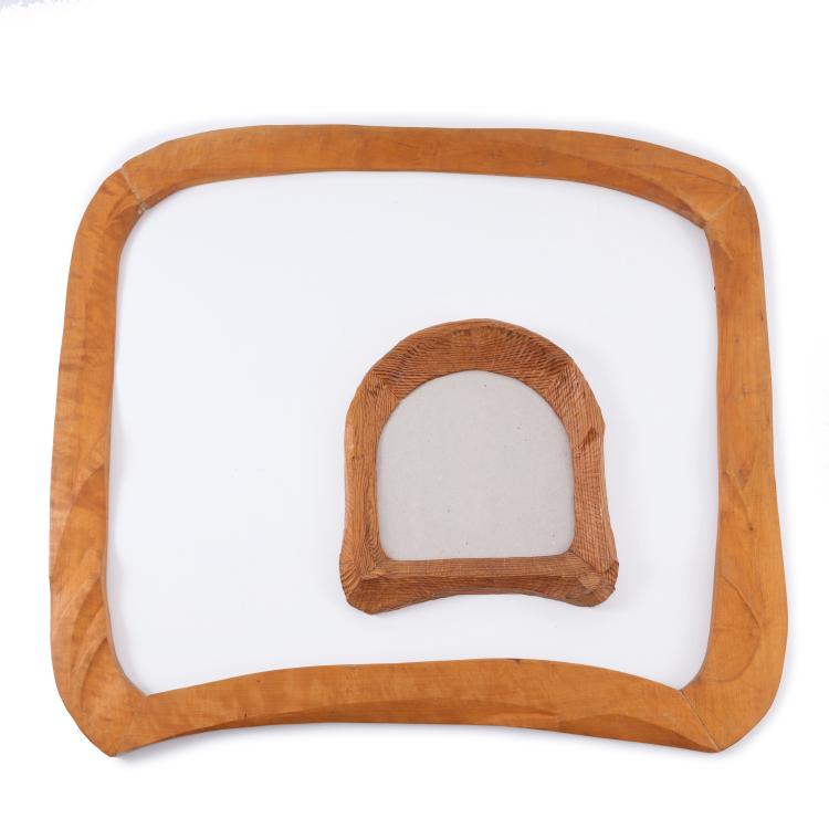 Bild 2 zu Objekt, Set of two anthroposophical picture frames, 1930-1950, Rudolf Steiner (Umkreis), Schnitzwerkstatt, Dornach (zugeschrieben), 154A 27