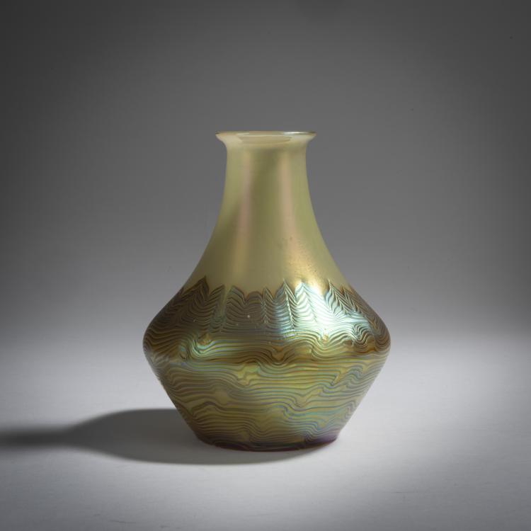 Bild 1 zu Objekt, Vase, Modell f&uuml;r die Exposition Internationale des Arts D&eacute;coratifs, Paris 1925, Otto Prutscher, L&ouml;tz Wwe., Klosterm&uuml;hle, 153B 372