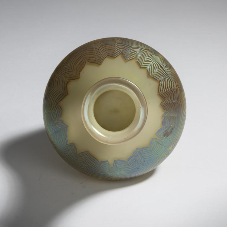 Bild 4 zu Objekt, Vase, Modell f&uuml;r die Exposition Internationale des Arts D&eacute;coratifs, Paris 1925, Otto Prutscher, L&ouml;tz Wwe., Klosterm&uuml;hle, 153B 372