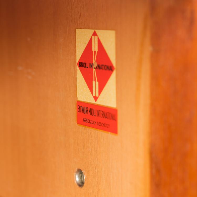 Bild 4 zu Objekt, Sideboard '542', 1952, Florence Marguerite Knoll Basset, Knoll International, New York, 154A 154