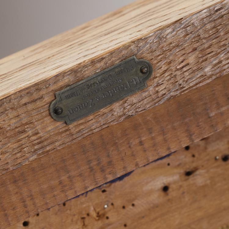 Bild 5 zu Objekt, Sechs St&uuml;hle, zwei Armlehnst&uuml;hle, um 1924, Hendrik Wouda, H. Pander & Zonen, Rotterdam Den Haag Amsterdam, 154A 20