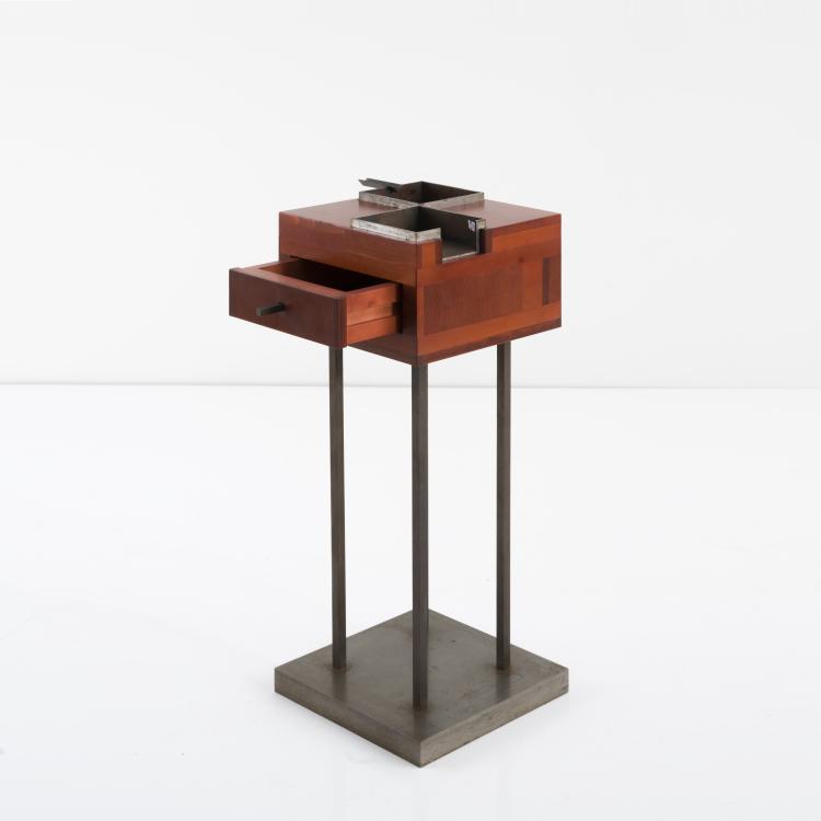 Hauptbild zu Objekt, 'Whiskey and Cigars' side table, 1980s, David Lynch, Casanostra, Schweiz, 157B 571