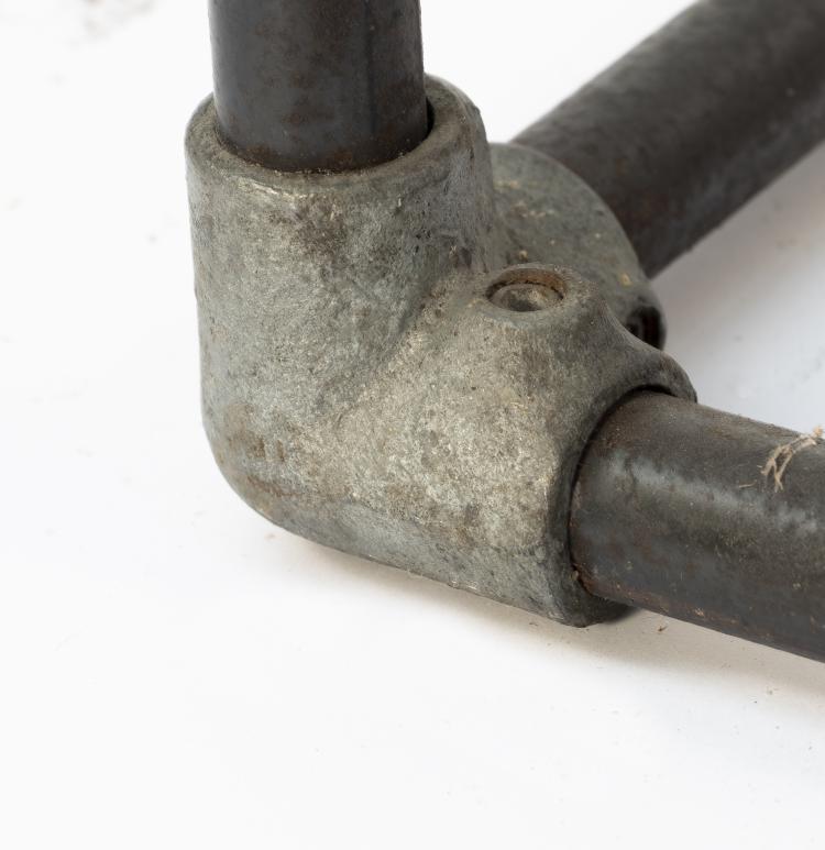 Bild 1 zu Objekt, 'L&ouml;wengarten' chair, 1980, J. H&uuml;ttner, H&uuml;ttner, J., 155B 567