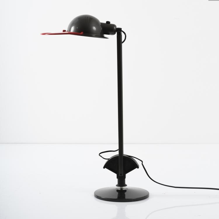 Bild 1 zu Objekt, Table light 'A390 - Donald', 1979, Santiago Miranda,Gianluigi Arnaldi, Arteluce, Mailand, 155A 194