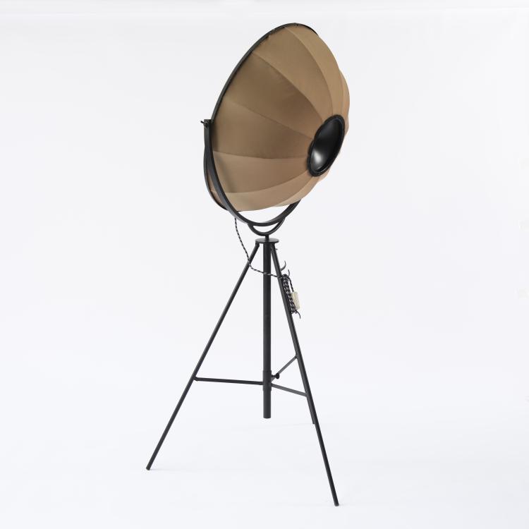 Bild 2 zu Objekt, 'Fortuny' floor lamp, 1907, Mariano Fortuny y Madrazo, Pallucco, Rom, 155B 253