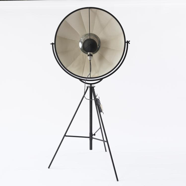 Bild 3 zu Objekt, 'Fortuny' floor lamp, 1907, Mariano Fortuny y Madrazo, Pallucco, Rom, 155B 253