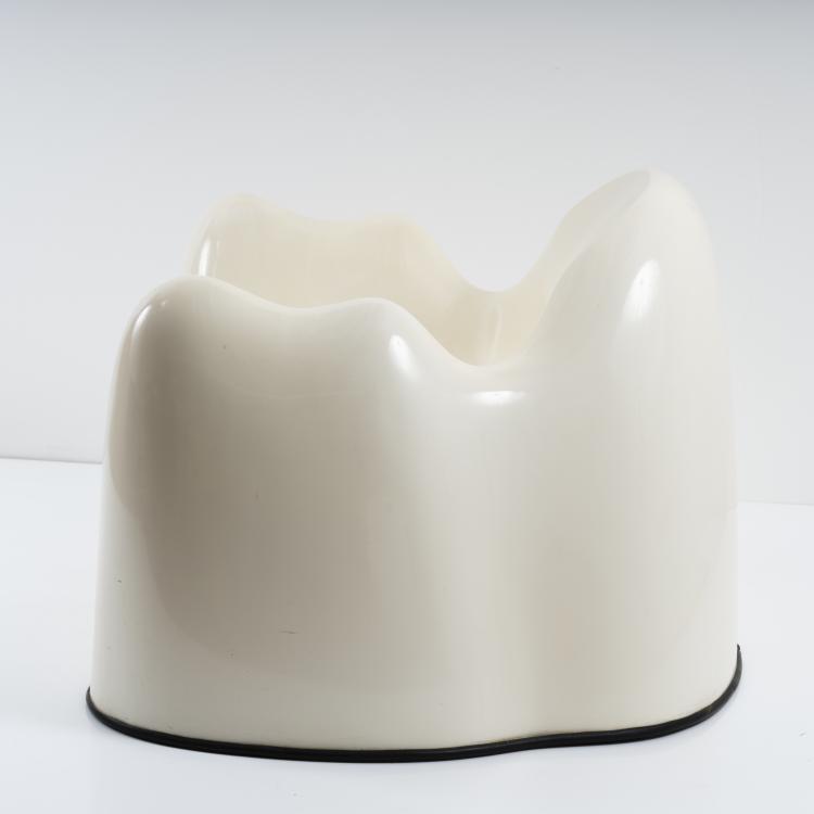 Bild 2 zu Objekt, 'Molar' armchair, 1969, Wendell Castle, Northern Plastics, Syracuse, NY, 154A 129