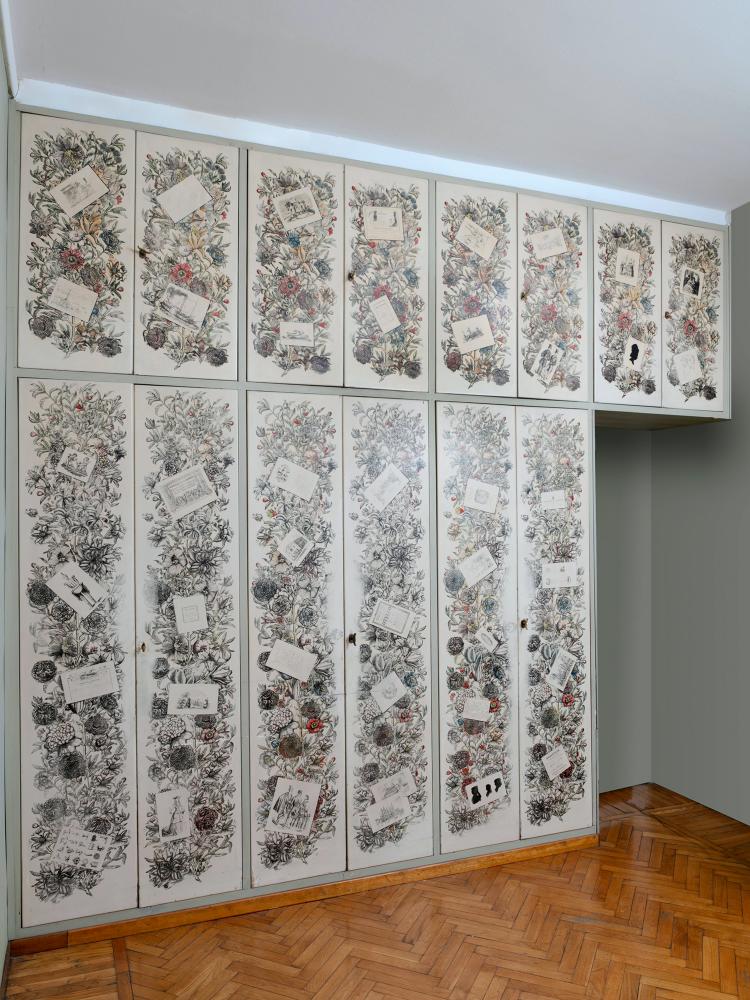 Hauptbild zu Objekt, Unikat Einbau-Kleiderschrank, 1950er Jahre, Piero Fornasetti, Fornasetti, Mailand, 154A 99