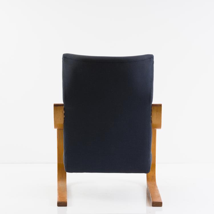 Bild 10 zu Objekt, Armlehnsessel '401/402' Variante, um 1932/33, Alvar Aalto, Finmar Ltd.; Huonekalu-ja Rakennusty&ouml;tehdas Oy, Turku., 155B 311