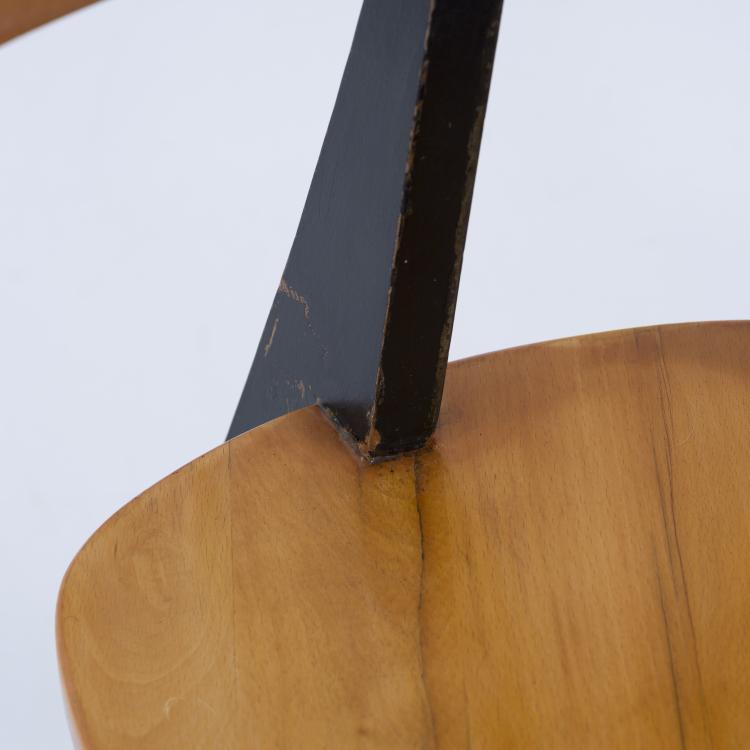 Bild 6 zu Objekt, Three-legged child's chair, 1954, Walter Papst, Wilkhahn, Eimbeckhausen, 155B 434
