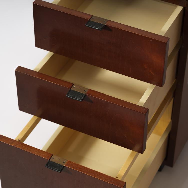 Bild 1 zu Objekt, Schreibtisch 'Princeton', um 1980, Hugues Chevalier, Chevalier, Hugues, Paris, 155B 563