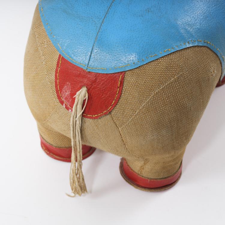 Bild 4 zu Objekt, Nashorn, um 1968, Renate M&uuml;ller, H. Josef Leven KG, Sonneberg, 155B 335