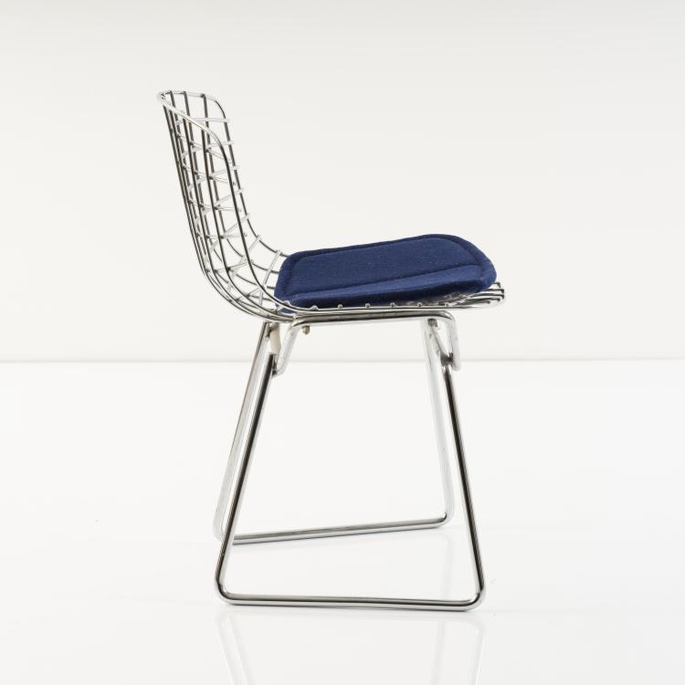 Hauptbild zu Objekt, Child's chair '426', c. 1955, Harry Bertoia, Knoll International, New York, 155B 440