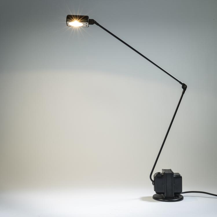 Bild 1 zu Objekt, Tischleuchte 'Daphine Classic', 1975, Tommaso Cimini, Lumina, Mailand, 155A 185