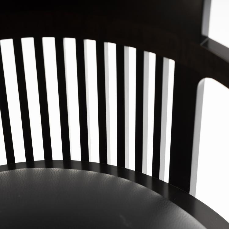 Bild 9 zu Objekt, Armlehnstuhl 'Barrel Chair', 1904/1905, Frank Lloyd Wright, Cassina, Mailand, 155B 252