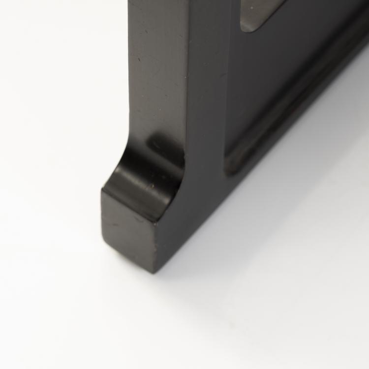 Bild 11 zu Objekt, Armlehnstuhl 'Barrel Chair', 1904/1905, Frank Lloyd Wright, Cassina, Mailand, 155B 252